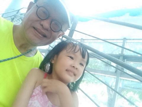 水上安全救生游泳移動教練 施紹雄 麥克叔叔 - 學生 水上安全救生游泳移動教練 施紹雄 麥克叔叔 - 學生