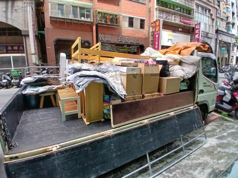 【誠昱運輸】～專業運輸/搬家/物流~ - 套房簡易搬家