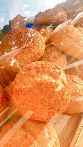 辜昱盛 - 菠蘿泡芙