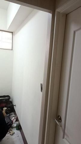 苗先生 - 隔間後