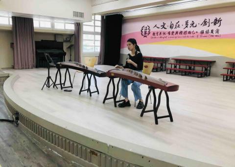 陳寧（古箏教學/演出/主持） - 