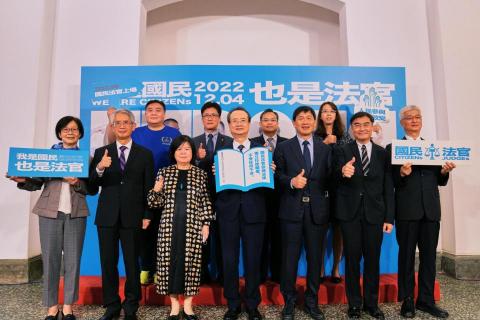 Adele （恰恰）專業主持 - 