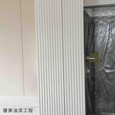 優美室內塗裝工程 - 
舊屋大翻新
全室櫃子烤漆施作
調色增加質感
#可可奶色 #奶茶色
