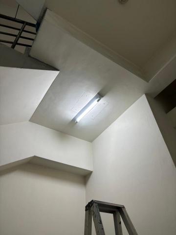林承翰 - 大樓樓梯間傳統燈具更換LED燈具