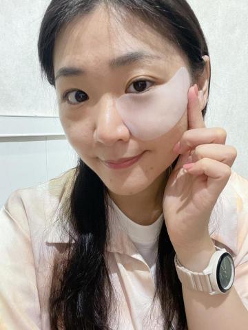 崔普小哀 - 【MEDITHERAPY 緊緻膠原蛋白眼膜+紅酒震動眼霜】