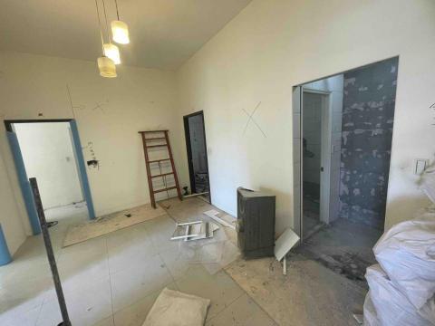 阿猴專業拆除 - 中和案場拆除中