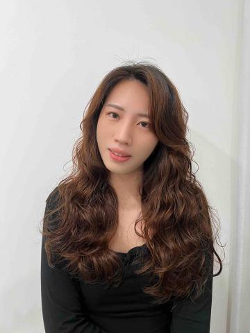 Yuni - 羊毛捲燙髮