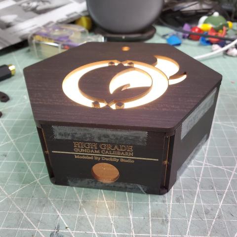 張良彬 - 雷射切割-模型展示地台