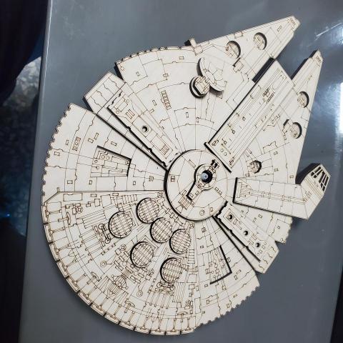 張良彬 - 雷射切割產品製作