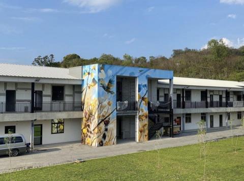 林于傑 - 台南玉井-璞緣健康山莊
材料：德國進口專業噴漆、得立戶外漆
施作天數：7天