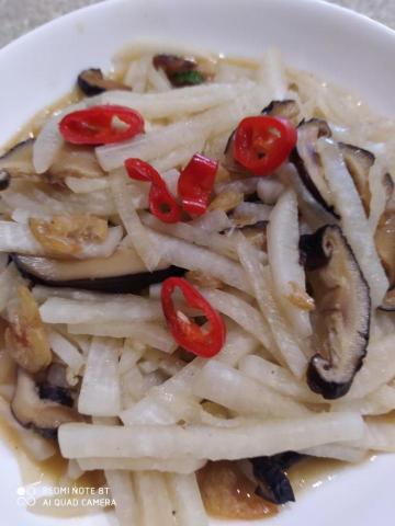 陸雨田 - 香菇炒蘿蔔