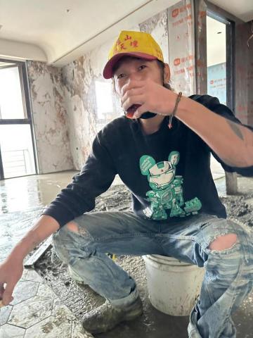 提供地磚服務的專家萬宏有限公司