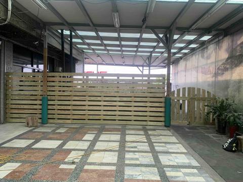 塑木專家-Kai - 南方松圍籬 透明護木漆