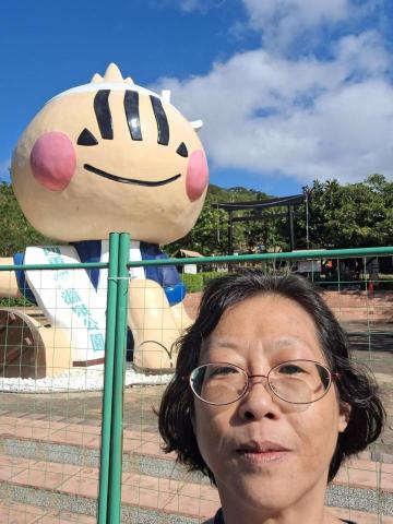 許玉明 - 很熱ㄋㄟ