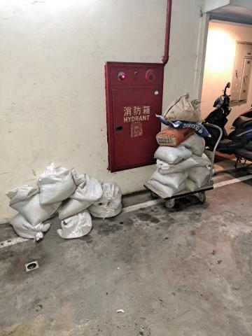 億瀧水電裝修工程 - 泥作工程進出料