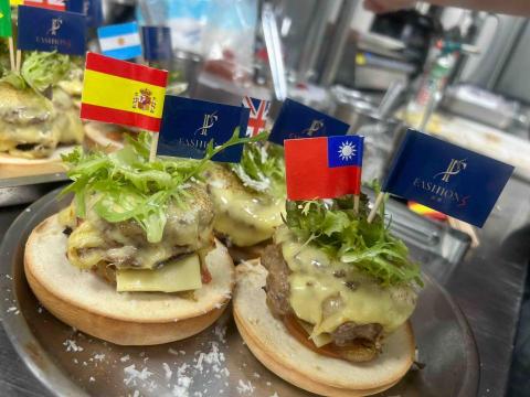 許筑茵 - 日常小點