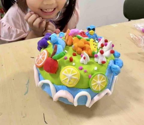 李依蓁 - 兒童美術