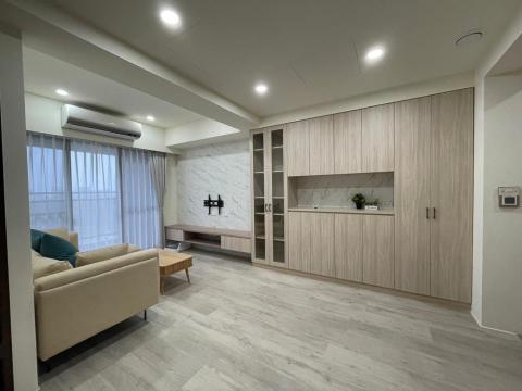 Leo - 電視牆、住宅輕裝修，總預算低、適合小資族。