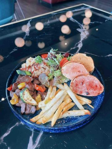 許筑茵 - 早午餐