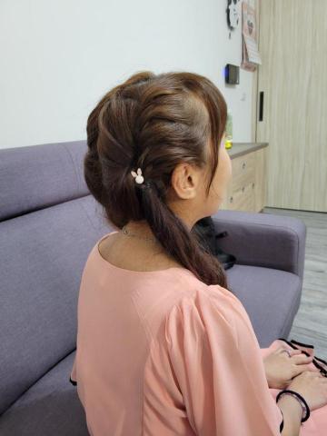 黃姳瑄（帽帽彩妝造型） - 編髮造型