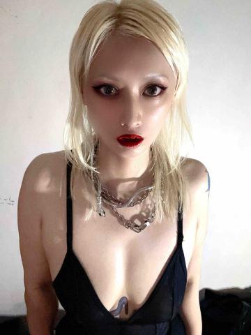 提供158服務的專家黃婉怡