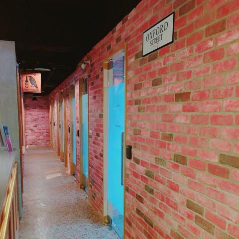 工作趣商務中心 - 西式風格廊道