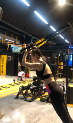 Kidder - 學生TRX 三頭訓練