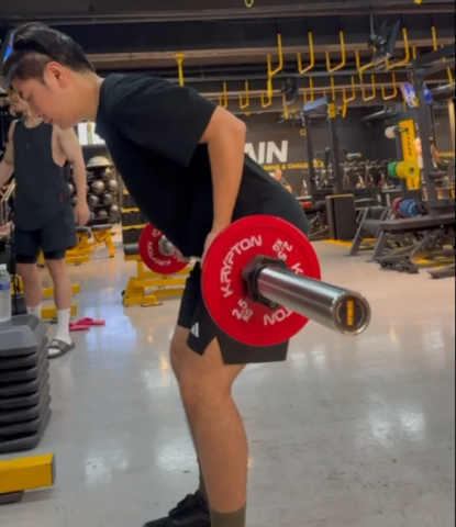 Kidder - 學生槓鈴划船