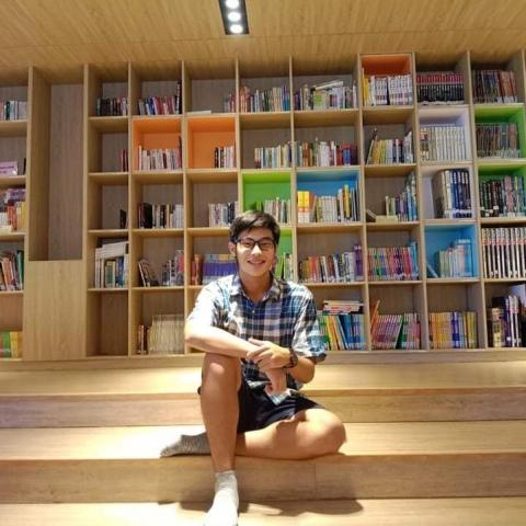 提供57服務的專家Wei