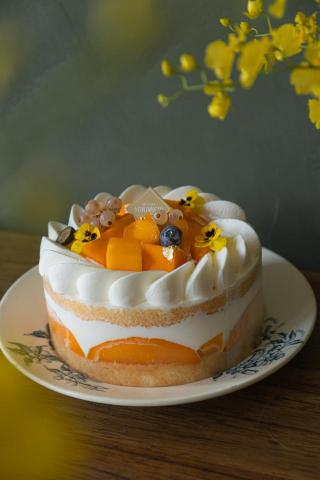 卡其社影像工作室 - 順道菓子birthday cake - 芒果芙蓮 卡其社影像工作室 - 順道菓子birthday cake - 芒果芙蓮