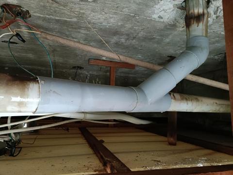 大立工程 - 天花板漏水
水管破裂
更換新管以及零件