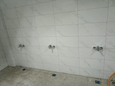 大立工程 - 淋浴混合龍頭安裝