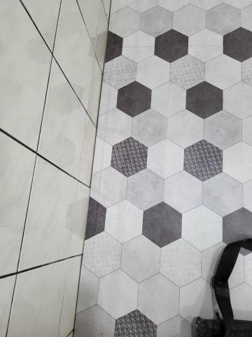 阿斌 - 花磚地板