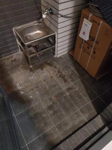 周光山 - 陽台清潔前