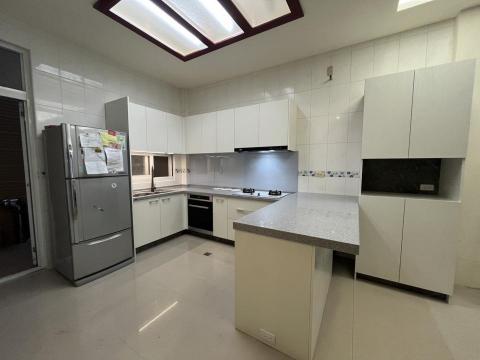 呂子晴 - L型+一字中島+系統收納櫃