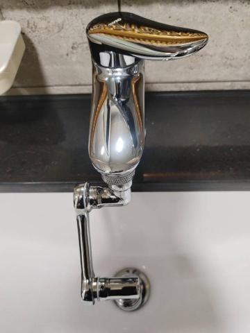 周光山 - 五金水垢清潔後