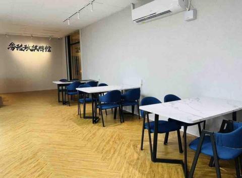 Chen-Hui - 空間設計/燈具安裝/塑膠地板/壁紙安裝