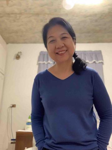 李宥琪 - 本人個性溫和有耐性⋯四個孩子的媽.退休可以做點簡單間的工作⋯增加生活樂趣⋯⋯