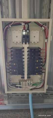 宸達工程行 - 配電箱迴路拉設配盤