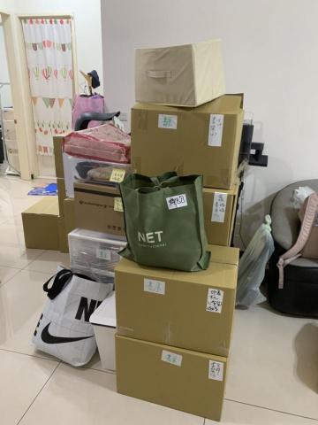 劉秀萍 - 打包也要做好分類和標示,因為要配合搬家公司,各種物品確實做好物品標示,因為畢竟不是我們搬家的.註明清楚是要給搬家公司使用的