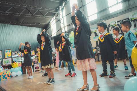 奧德攝影//活動紀錄//商品拍攝//人像拍攝 - 幼兒畢業典禮活動紀錄