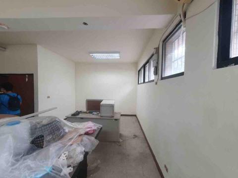 東證油漆工程 - 