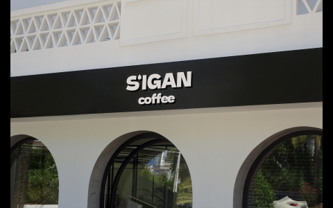 Tori Lee - 咖啡廳招牌視覺設計