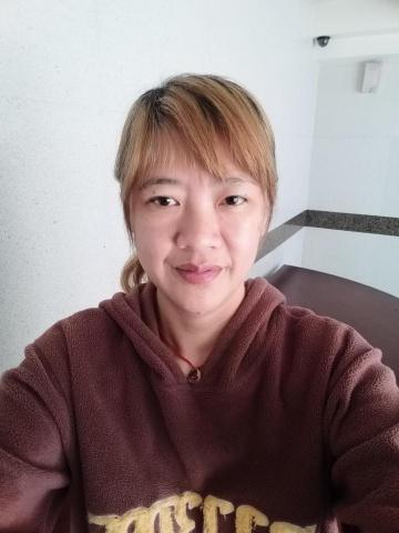 提供照護員服務的專家李芳青