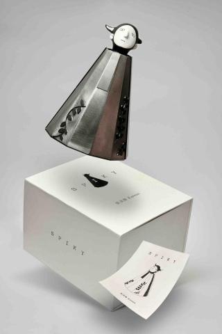 LIN Design Studio - 張淦勛

SPIKY專輯包裝設計