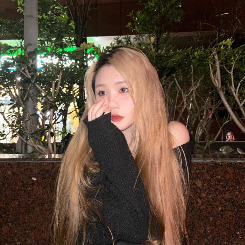 提供kpop舞服務的專家張韶殷