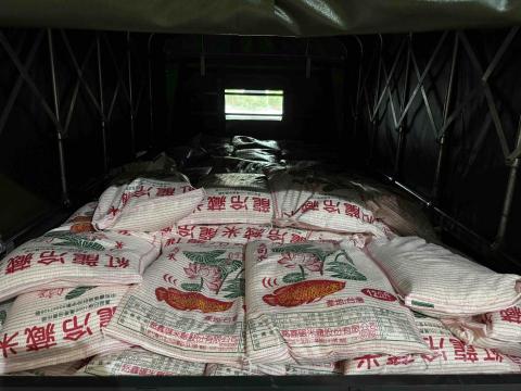 家恩快遞物流 - 協助客戶搬運