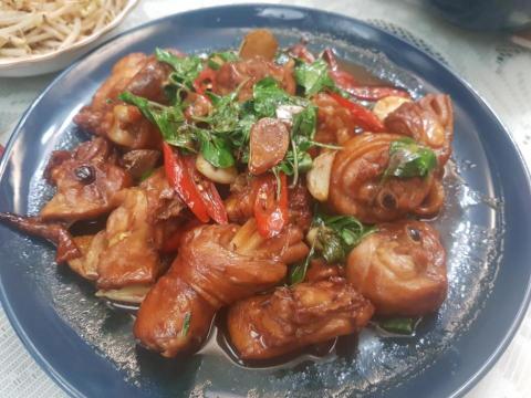 CHOBIBI-宏達 - 招牌菜-三杯雞