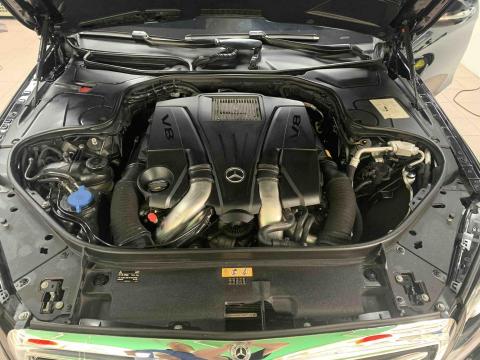 鋼鐵露露鍍膜專門店 - 引擎室清洗