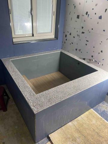 黃建堯 - 紅磚浴缸貼磚抿石子